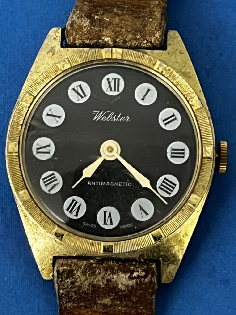 Webster Gold Tone Mens watch black dial for parts